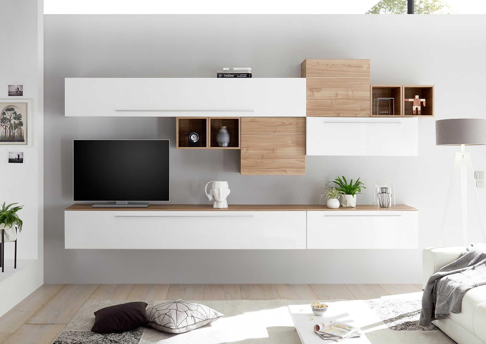 Vanilla - Parete attrezzata moderna componibile con pensili sospesi - vari colori - immagine 2