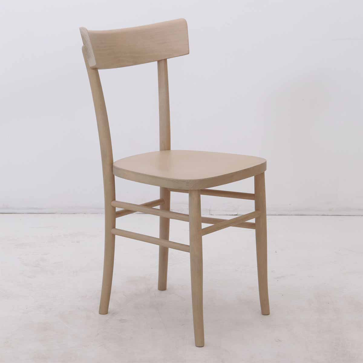 Set da 2 Sedia in legno massello finitura naturale design classico cm 44x47x82h