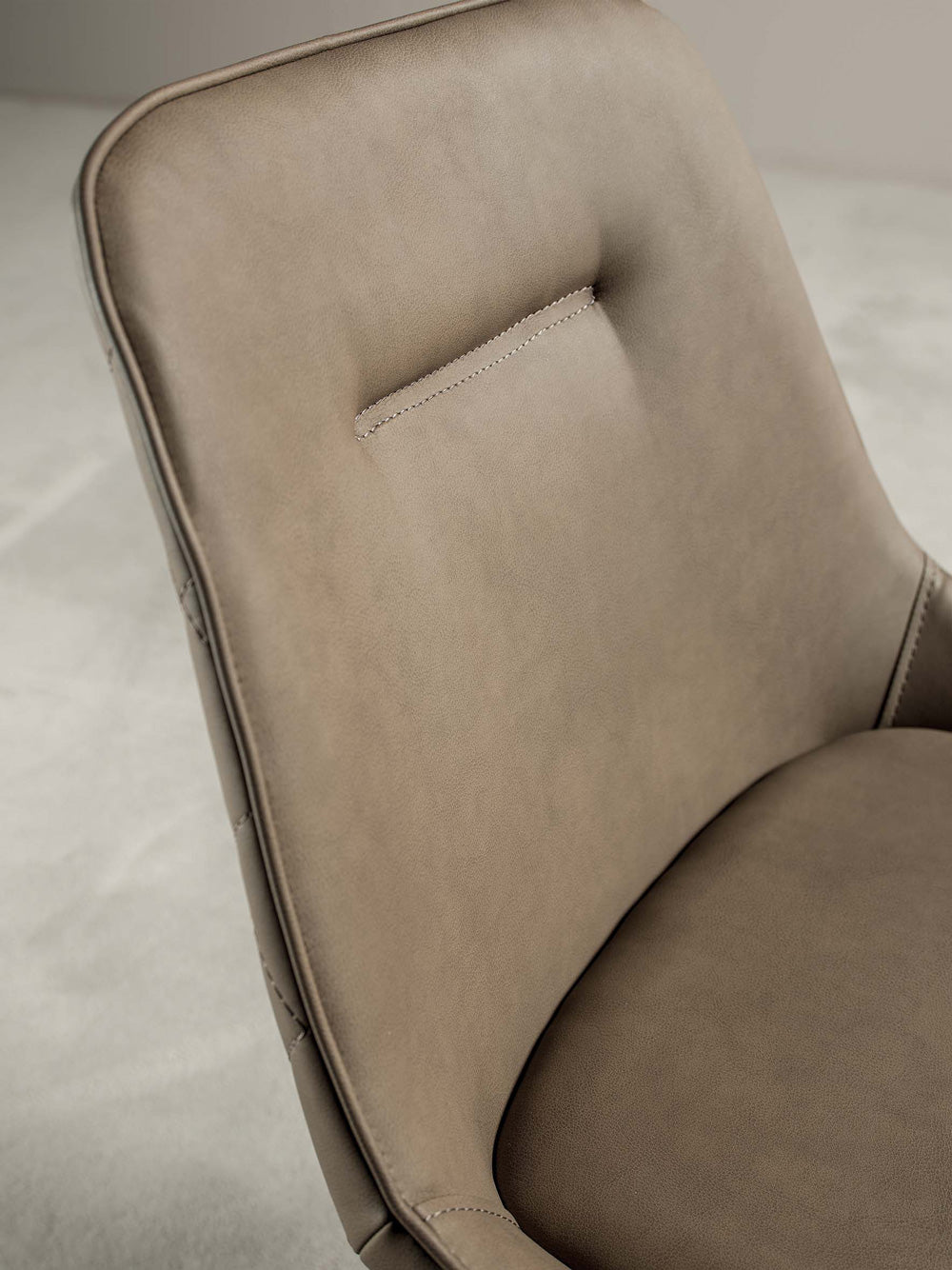 Norway - Set da 2 Sedia living moderna imbottita rivestita in ecopelle cm 50x59x81h - vari colori - immagine 2