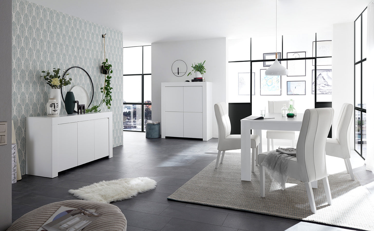 Marsiglia - Sala pranzo soggiorno con tavolo credenza e madia - vari colori