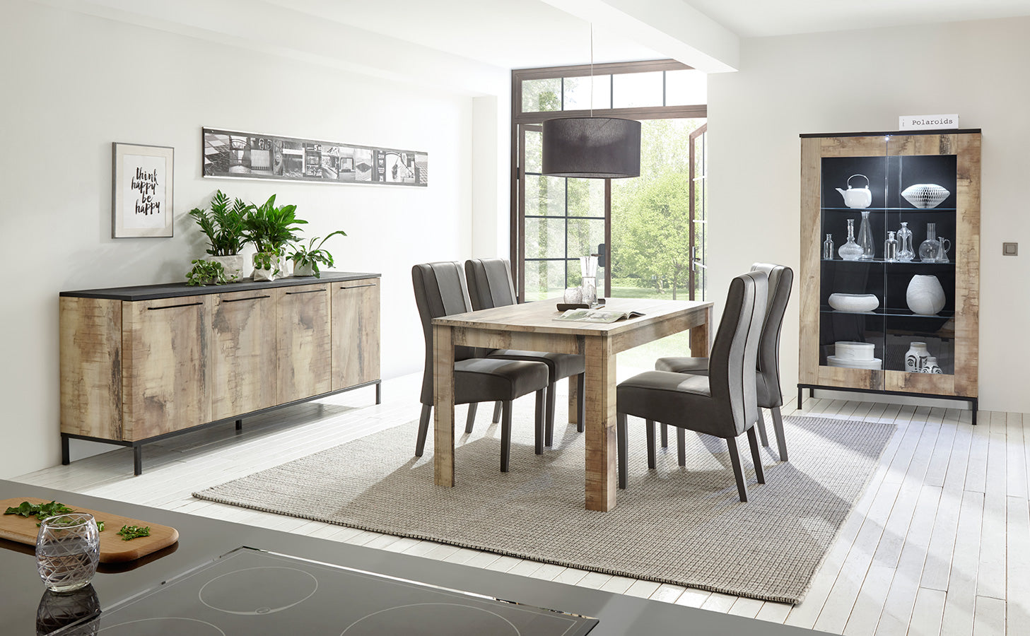 Alamosa - Soggiorno sala pranzo in legno con tavolo finitura pero e nero