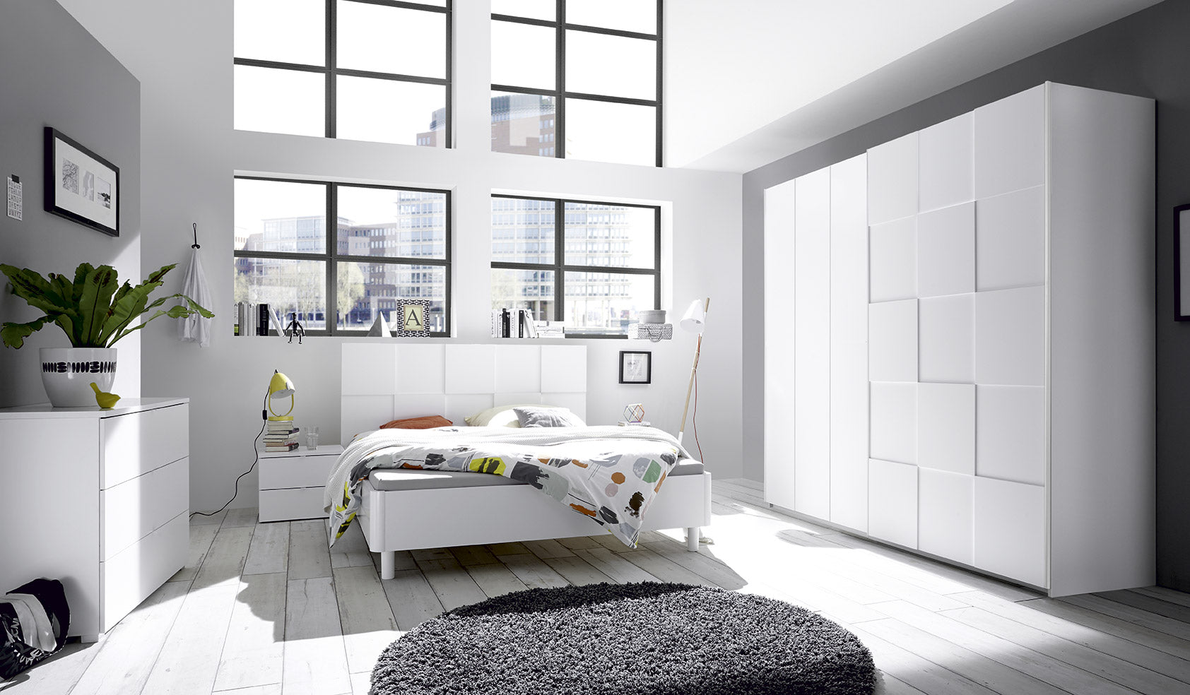 Galipo - Letto matrimoniale testiera lavorata in legno bianco opaco cm 189x205x109h - immagine 2