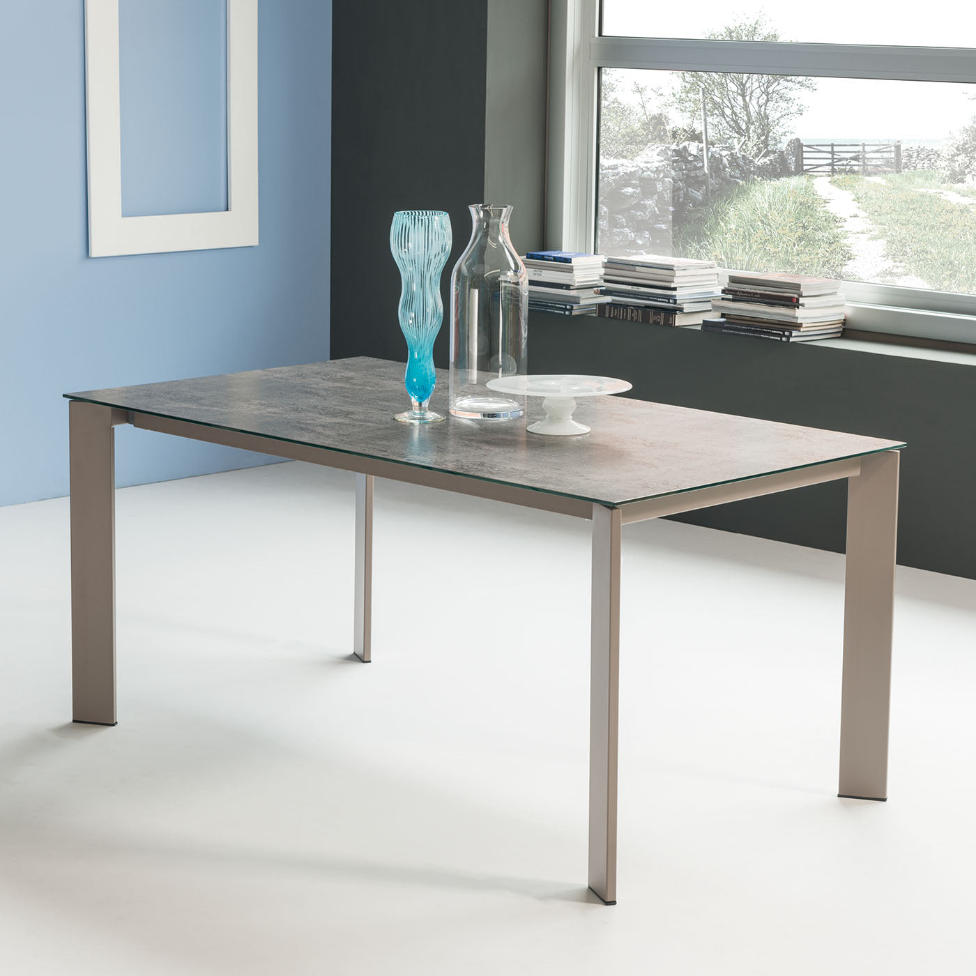 Selig - Tavolo design allungabile gambe in metallo piano in vetro o ceramica - vari modelli - immagine 2