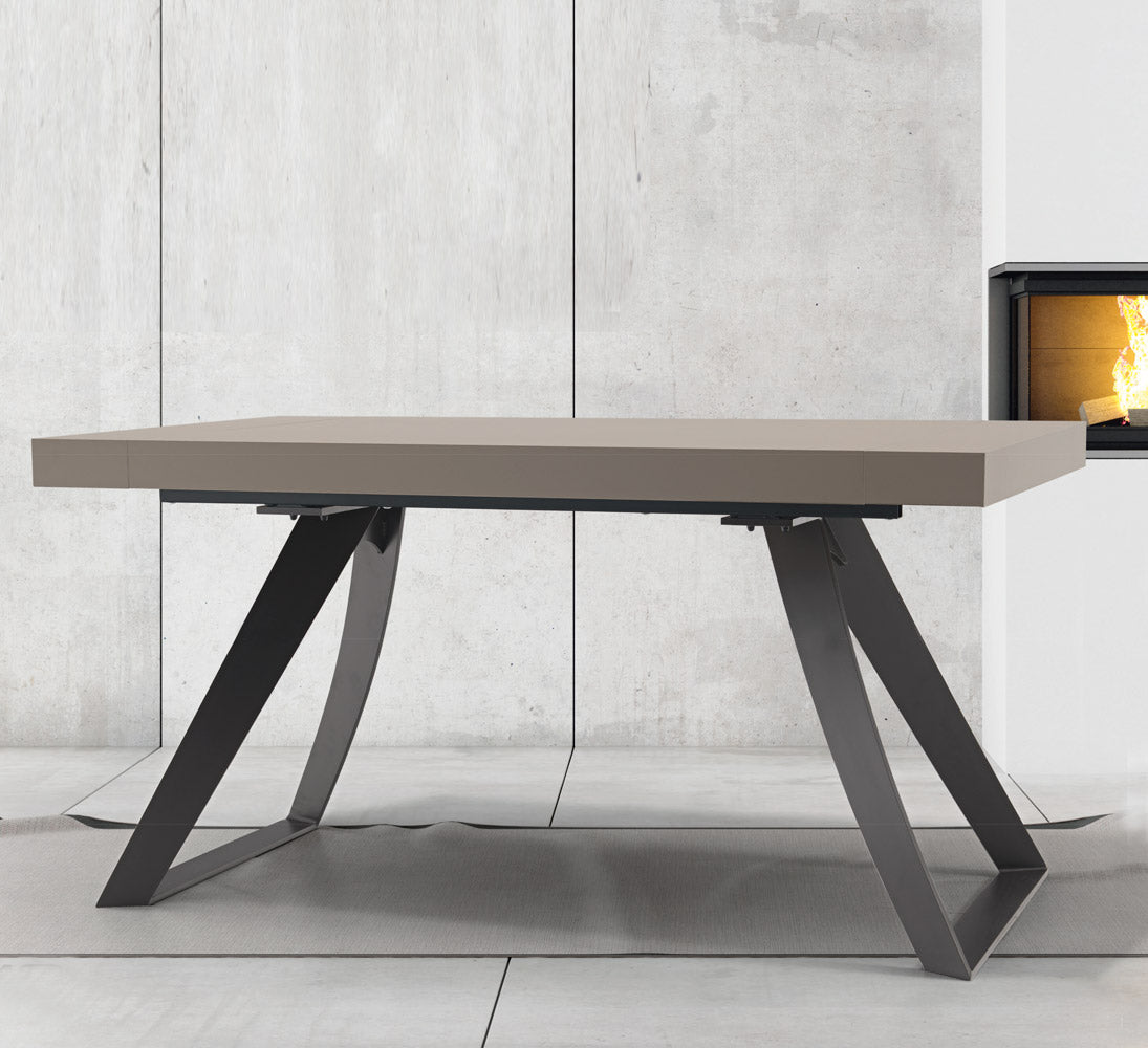 Arvel - Tavolo design allungabile per soggiorno gambe in metallo piano in legno - vari modelli
