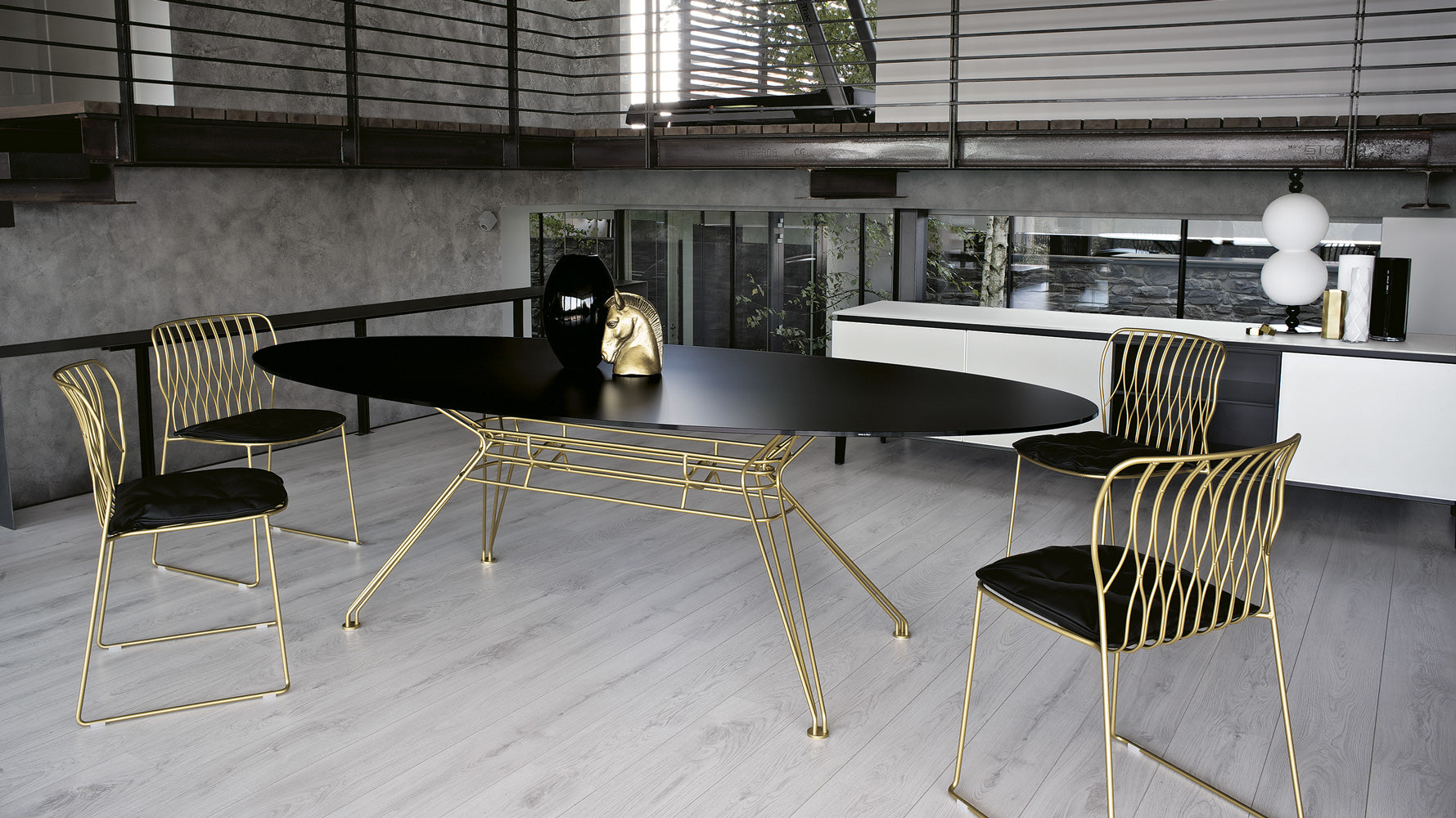 Sander ellittico - Tavolo design ovale Bontempi struttura in acciaio cm 200x106x75h - vari colori