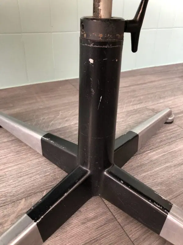 Coppia di Poltrone Da Ufficio Di Olli Mannermaa Per Cassina Anni 60 - immagine 5