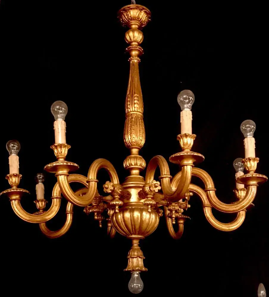 lampadario vintage in legno e oro anni 1930