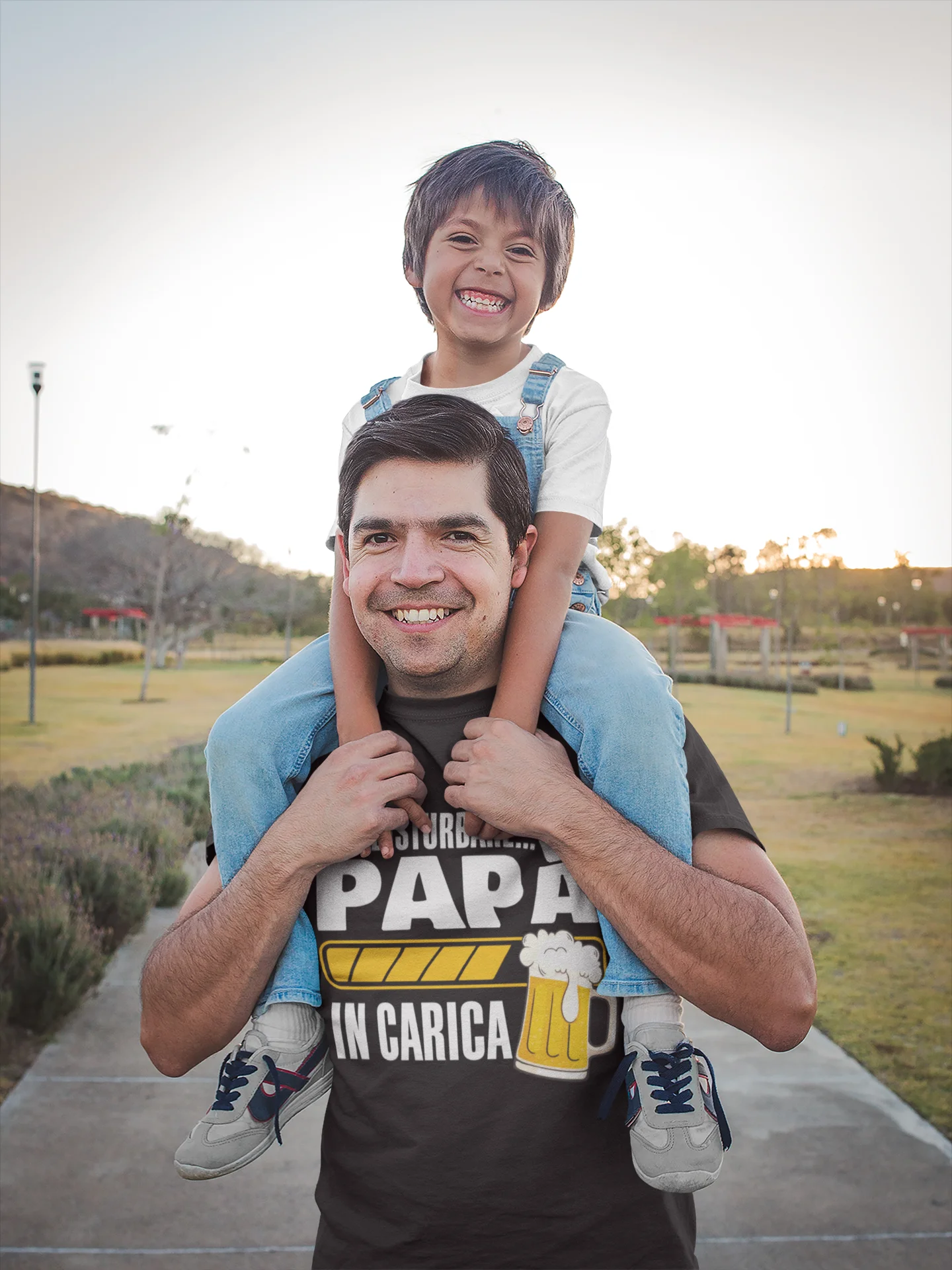Maglietta Papà T-Shirt Festa del Papà Non disturbare Papà in carica Birra regalo papà - immagine 5