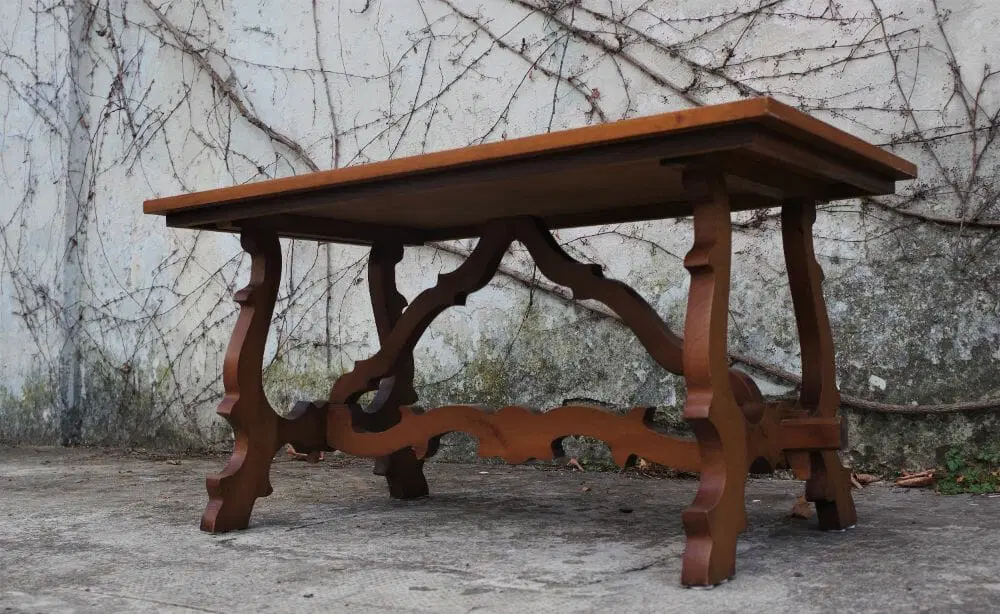 Tavolino in legno, anni 1960 - immagine 2