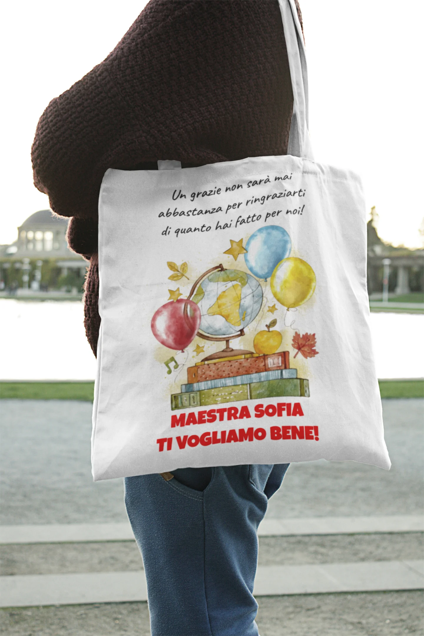 Shopping Bag Maestra Personalizzabile Ti vogliamo bene Un grazie non sarà mai abbastanza Regalo Maestra fine anno - immagine 4