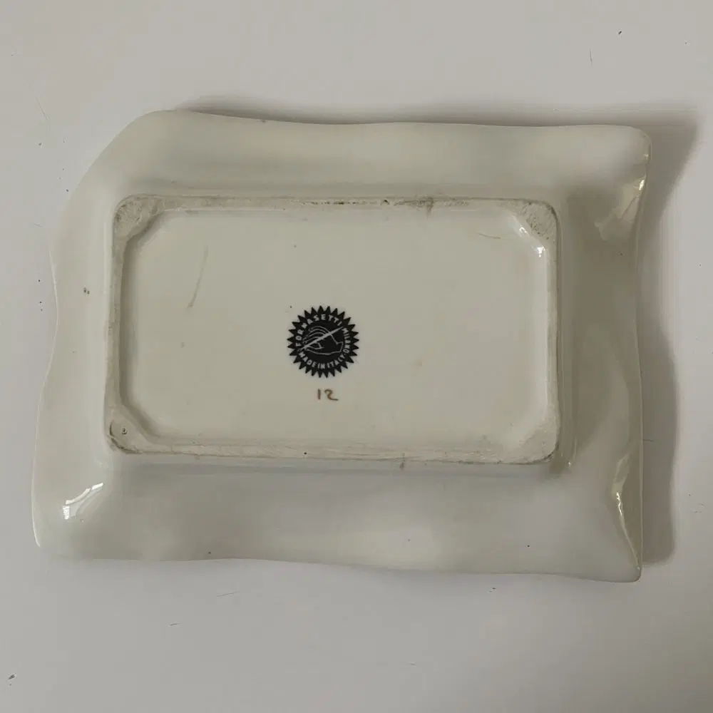 FORNASETTI, posacenere Abbazia Ardenghesca, ceramica decorata - immagine 2