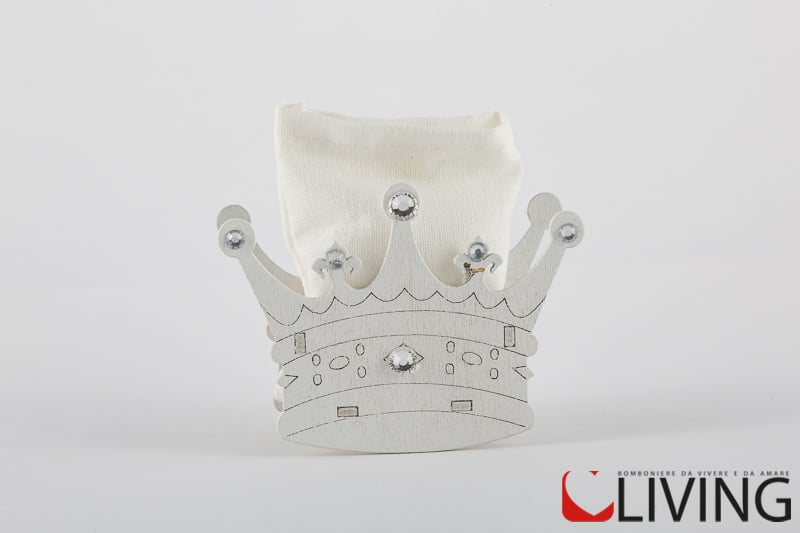 Bomboniera corona in legno con sacchetto portaconfetti.