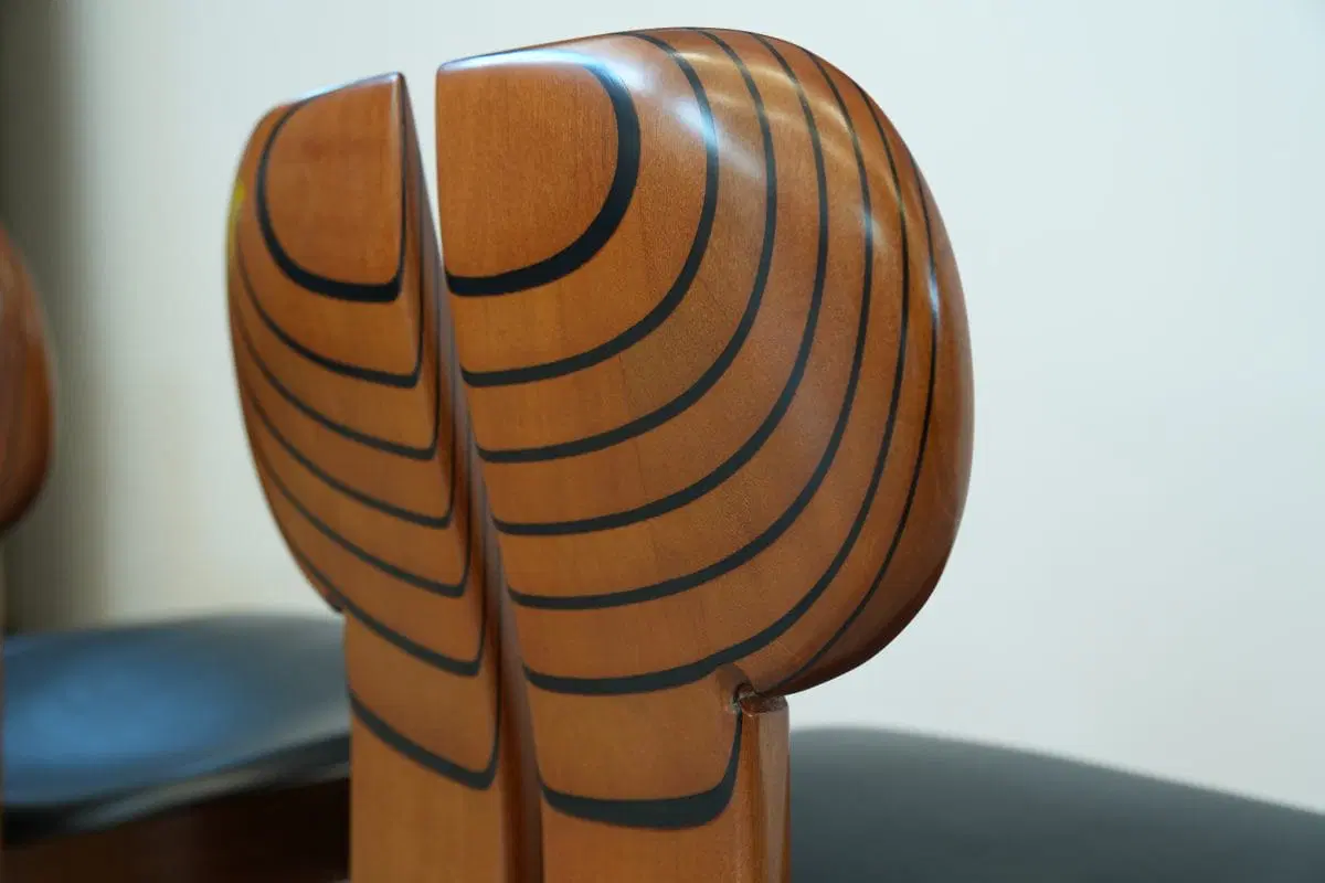 Afra & Tobia Scarpa ‘Africa’ Dining Chair – Walnut & Leather, 1975 - immagine 9