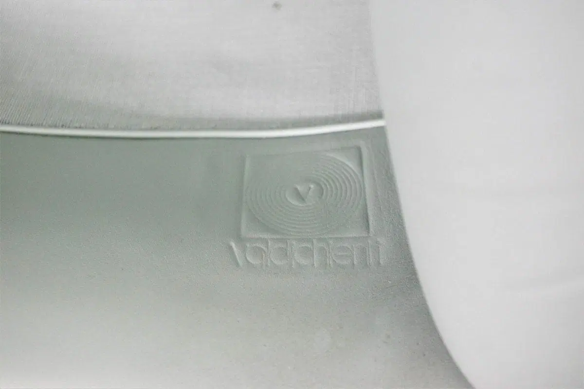 Divanetto 2 posti in pelle Valdichienti, anni ’80 - immagine 4