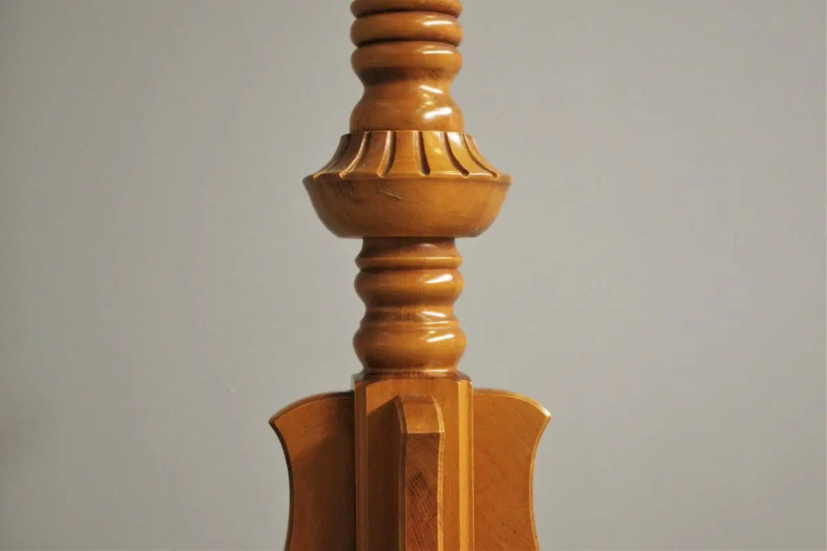 Porta abiti a colonna in legno di faggio tornito, anni ’70 - immagine 9