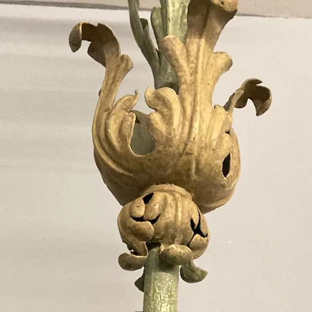 Antico lampadario ferro battuto Chandelier a 8 luci . Epoca fine 800 , dipinto. Mis :H 108 dia 95 - immagine 9