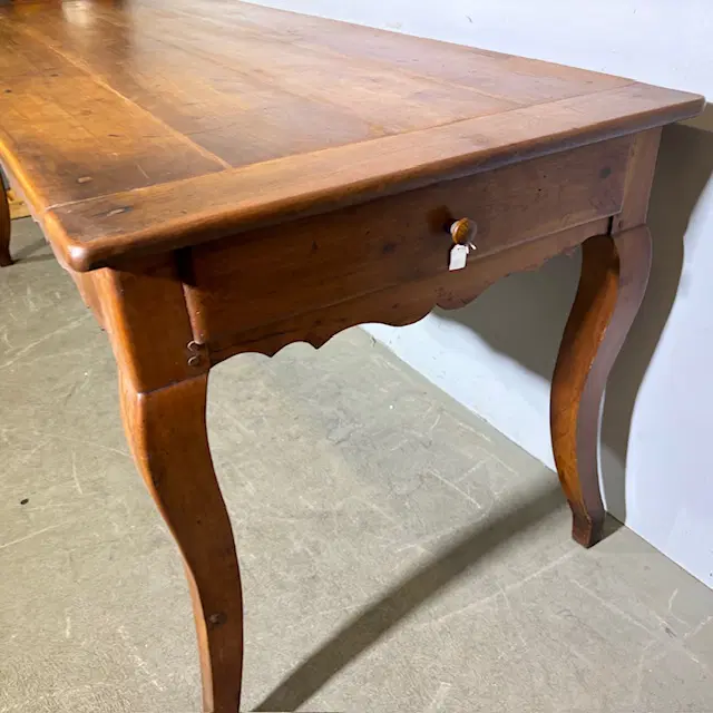 Antico tavolo provenzale fratino 1770 ciliegio. Con prolunga . Restaurato. - immagine 7