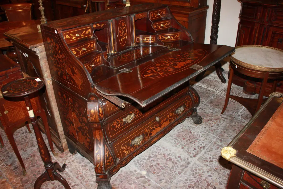 Ribalta Olandese Stile Chippendale del 1700 in Legno di Mogano - immagine 5