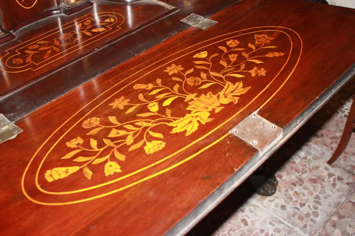 Ribalta Olandese Stile Chippendale del 1700 in Legno di Mogano - immagine 7