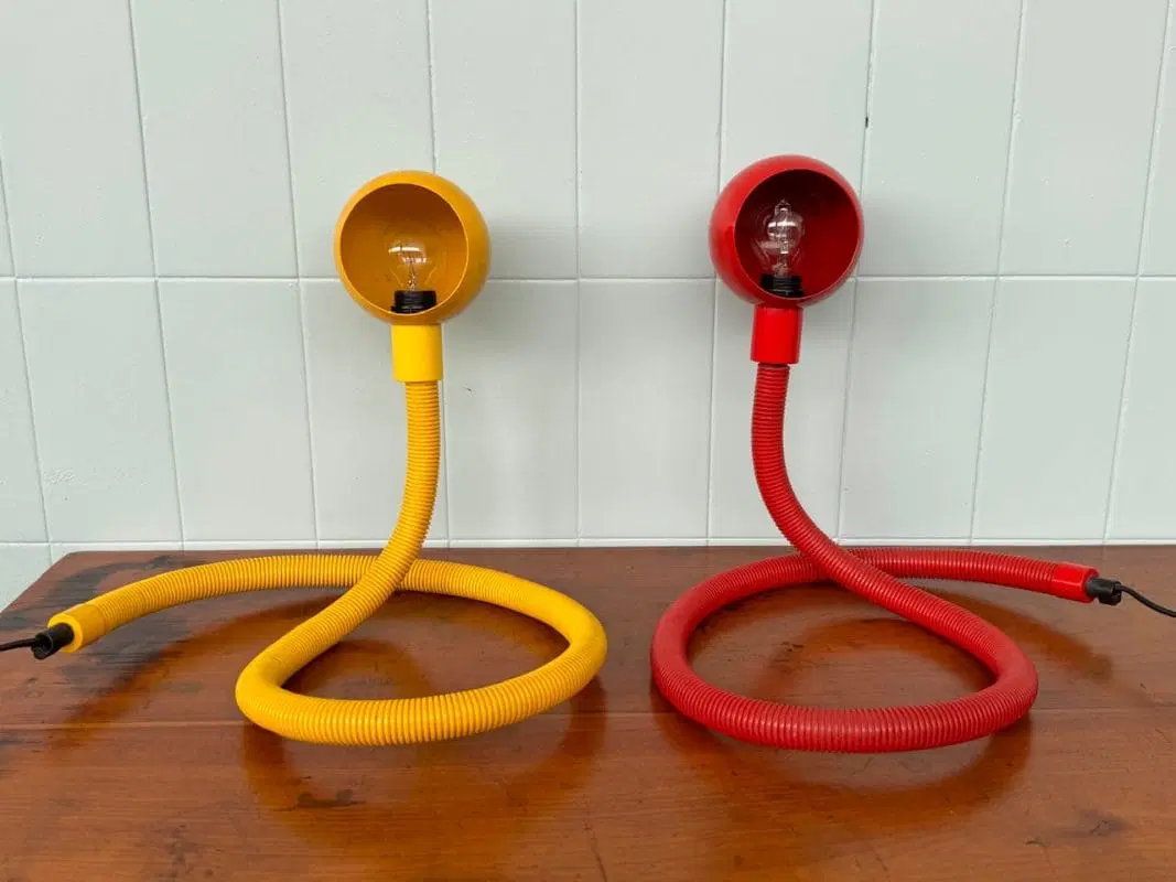 Coppia Lampade Snodabili Italiane Snake Lamp Anni 80 Attr. Valenti Design Hosoe - immagine 2