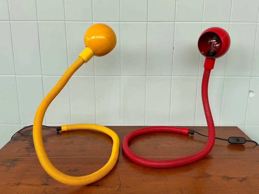 Coppia Lampade Snodabili Italiane Snake Lamp Anni 80 Attr. Valenti Design Hosoe - immagine 3