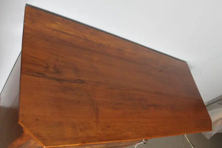 Antico cassettone cappuccino – comò L Filippo epoca 1860 in noce . Rare misure . Restaurato ! - immagine 4