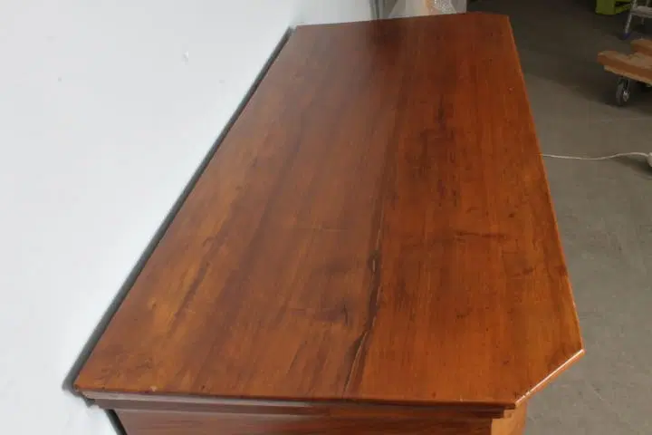 Antico cassettone cappuccino – comò L Filippo epoca 1860 in noce . Rare misure . Restaurato ! - immagine 5