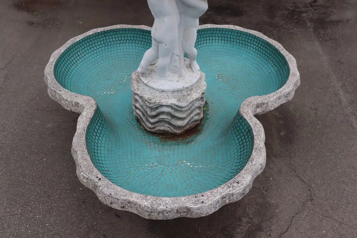 Primi decenni secolo XX maestosa fontana da giardino - immagine 7