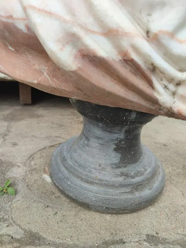 Imperatore Romano policromo in marmo di Carrara - immagine 3