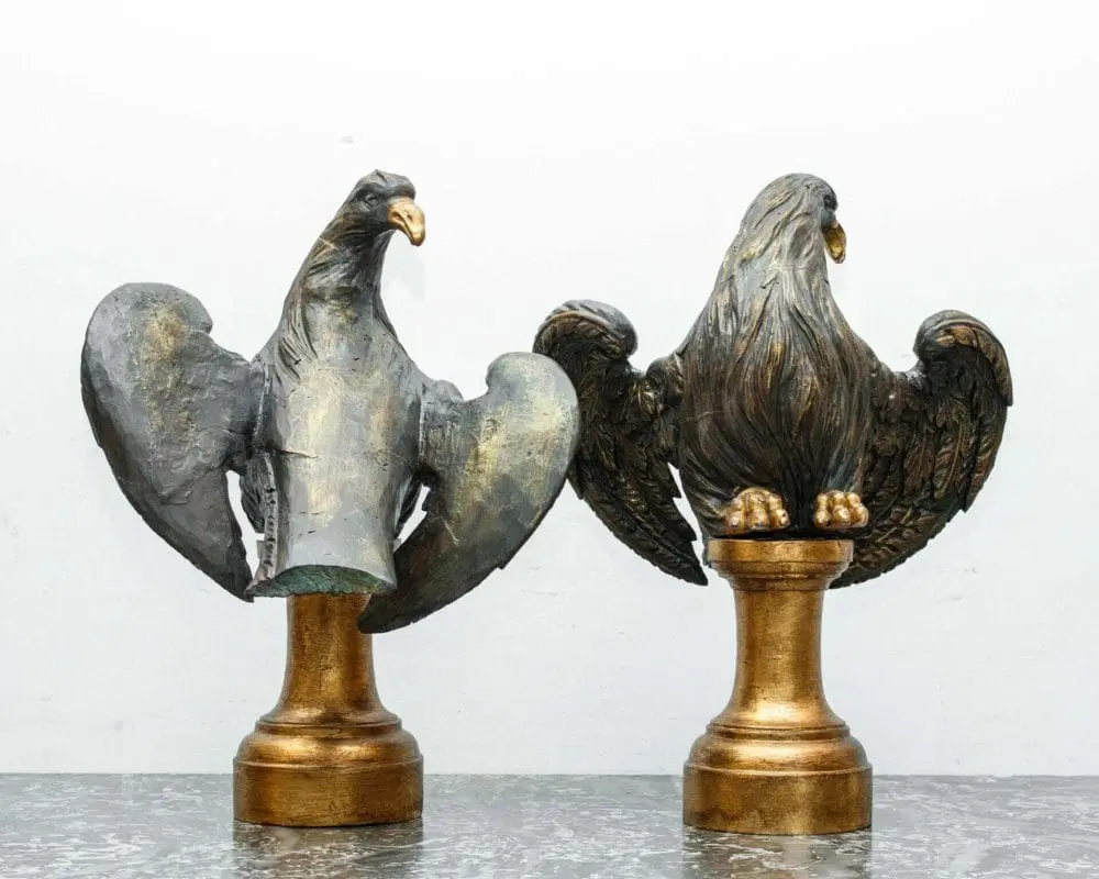 XVII secolo, Aquile in legno policromo - immagine 2