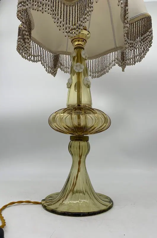 Lampada da tavolo singola vintage made in italy attribuita a A.V.E.M. Murano - immagine 2