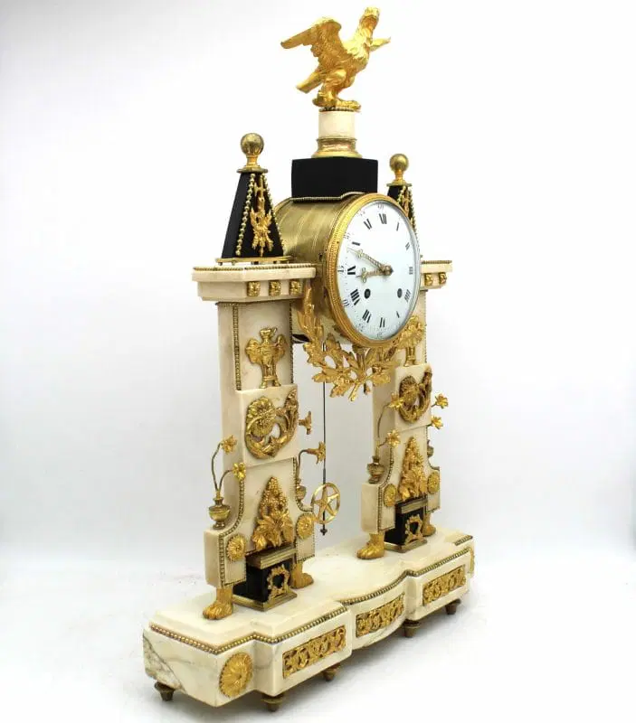 Antico Orologio a Pendolo Luigi XVI in bronzo dorato e marmo (H.62) 18°secolo Rivoluzione - immagine 7