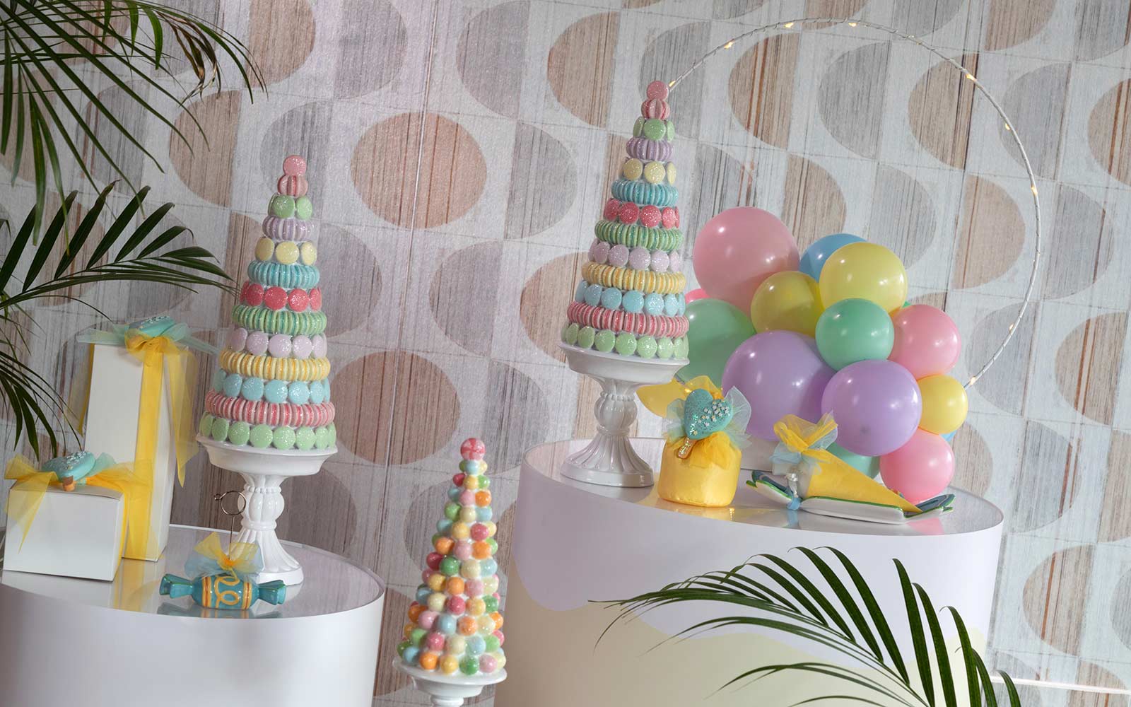 Bomboniera dama con vestito rosa - immagine 3