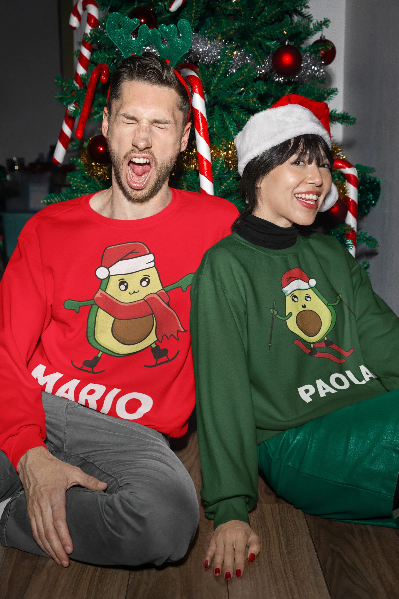 Coppia di Felpe Natale Girocollo PERSONALIZZABILI CON NOME Avocado Sci Neve divertenti idea regalo natale Unisex - immagine 3