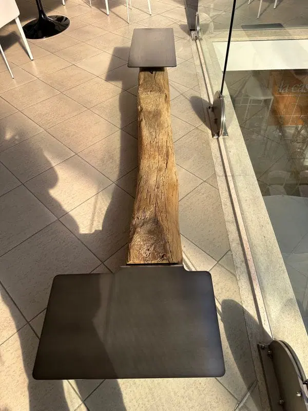 Porta Tv Bean in legno di rovere di Damien Gernay – Mogg - immagine 4