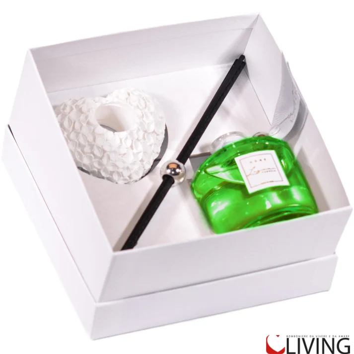 Bomboniera profumatore vetro e diffusore in gesso a forma di cuore - immagine 8