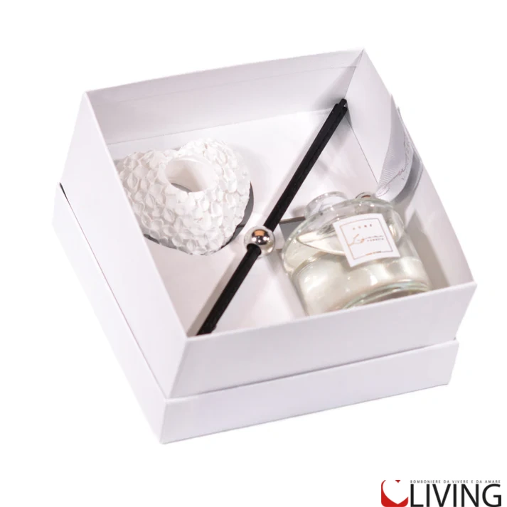 Bomboniera profumatore vetro e diffusore in gesso a forma di cuore - immagine 7